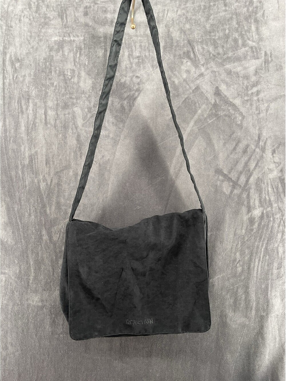 Kenneth Cole Reaction Black Messenger Shoulder Bag Suede Flap Unisex